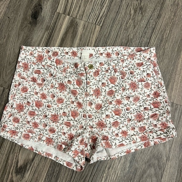 H&M White and Pink Floral Denim Style  Shorts  size 10 - Picture 1 of 8